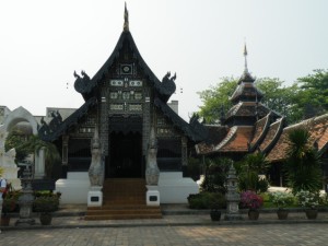 Temple in Wat Chedi Luang Complex